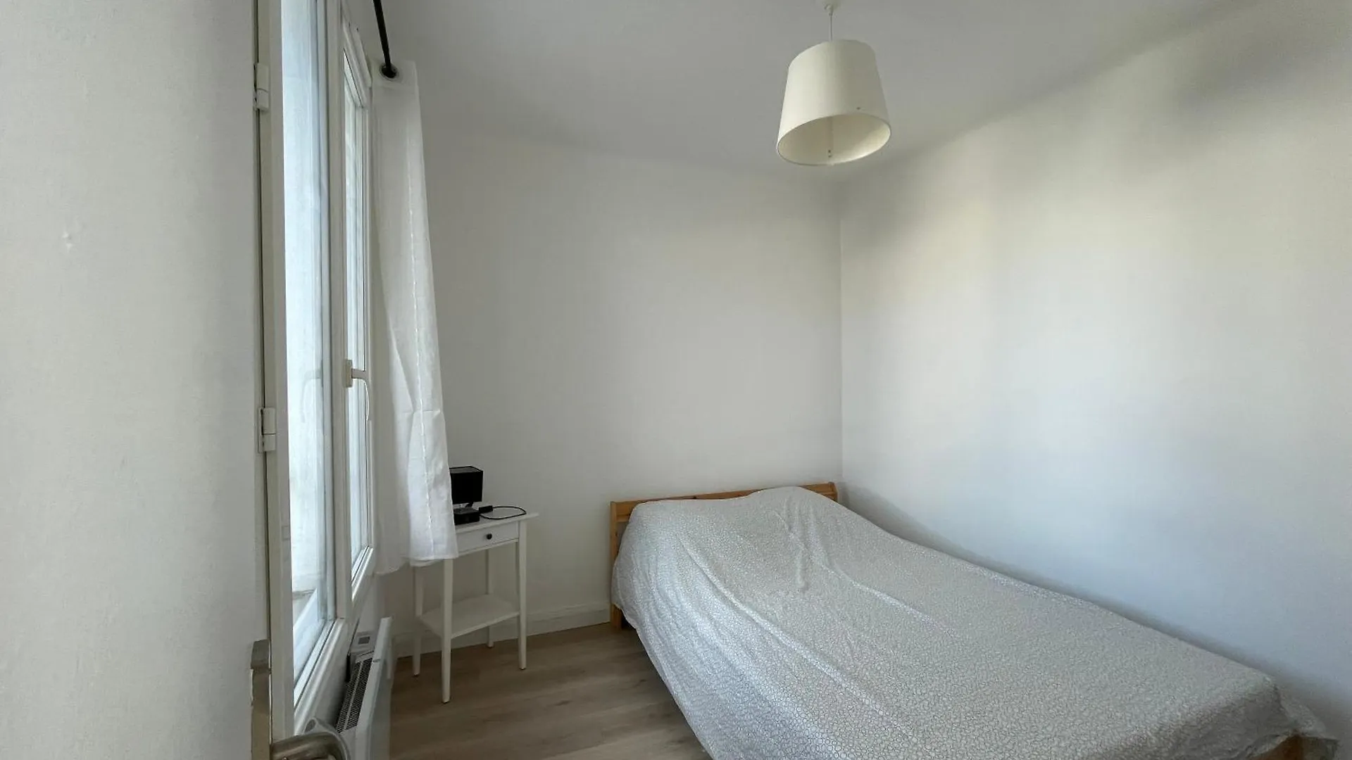 Homestay Le Mazargues Apartment Marseille France